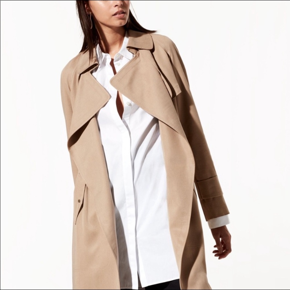 Classic Women's Beige Trench Coat